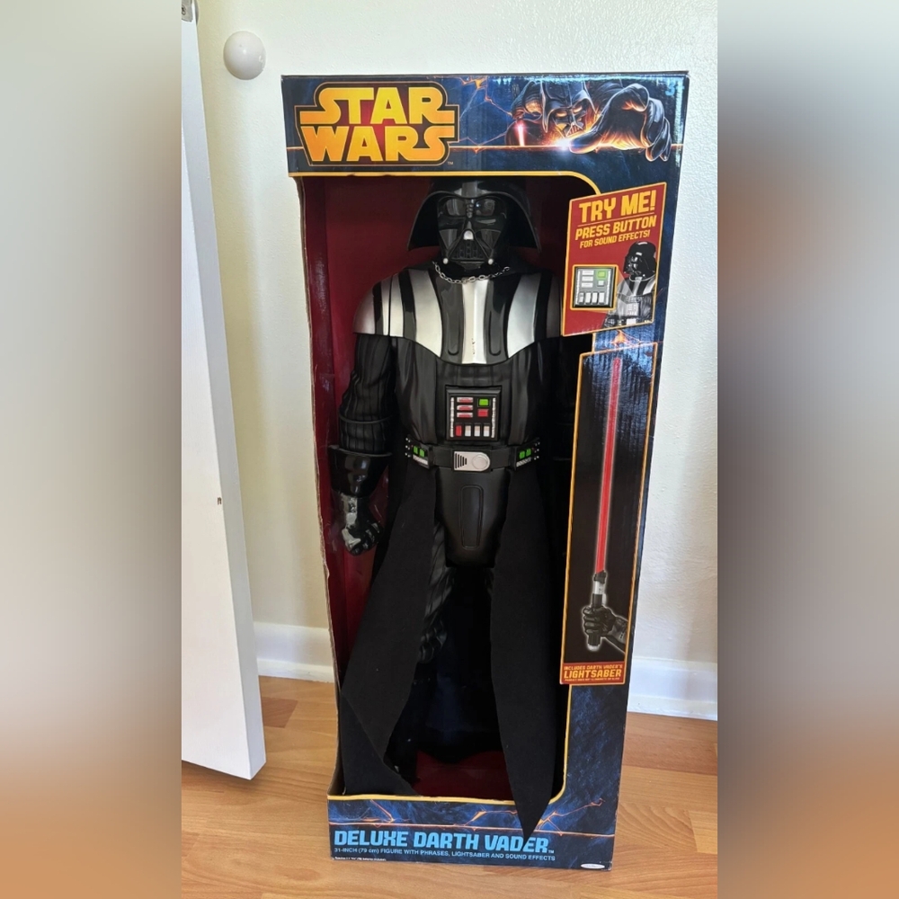Darth Vader Action Figure with Sound Effects - Black